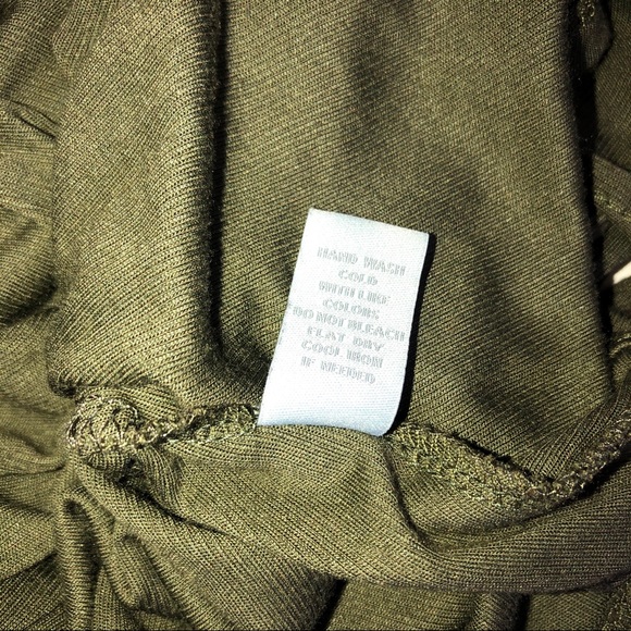 Charlotte Russe Hunter Army Green Lace Up Crop Top - Picture 6 of 11